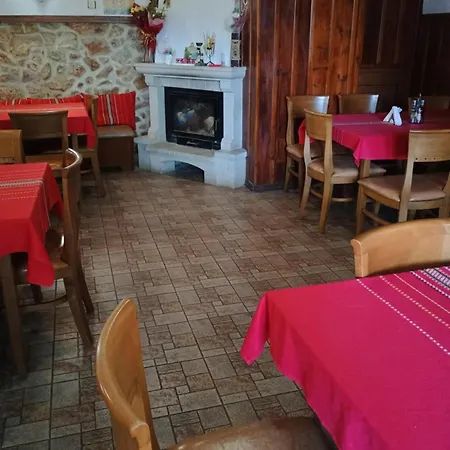 билдникс 招待所 3*